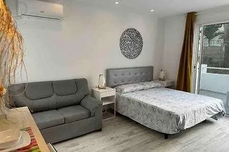 Дом отдыха Island Village Heights 497b *