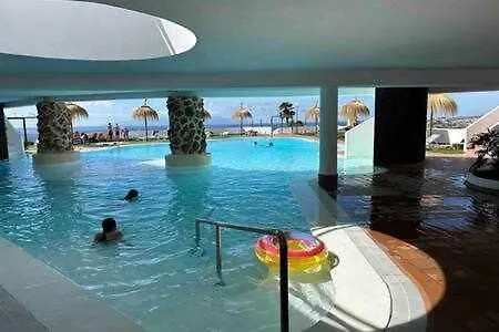 Island Village Heights 497b Дом отдыха Адехе